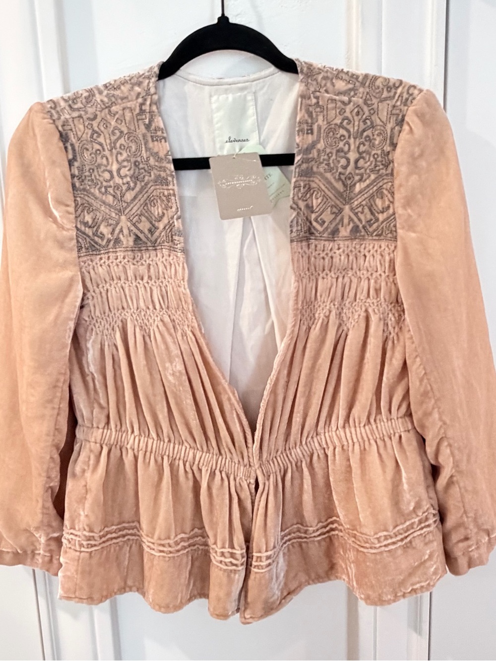 Vintage NWT Anthropologie Elevenses Velvet Embroidered Bolero Jacket soft peach